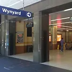 A Plush & Comfy Studio Next To Darling Harbour